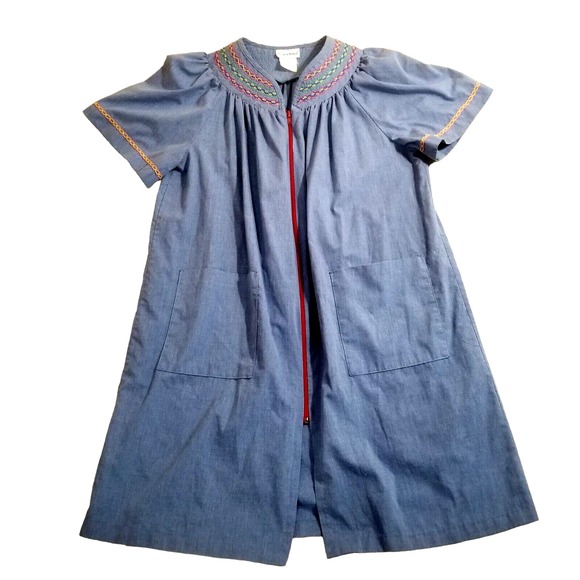 Smart Time Other - Smart Time Vtg House Dress 1X Mumu Full Zip Pockets Embroidered Lounge Duster